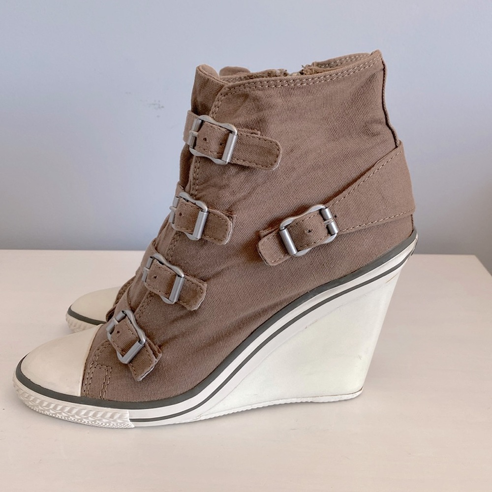 ASH Thelma Wedge Sneakers in Beige Canvas, Size EUR 37